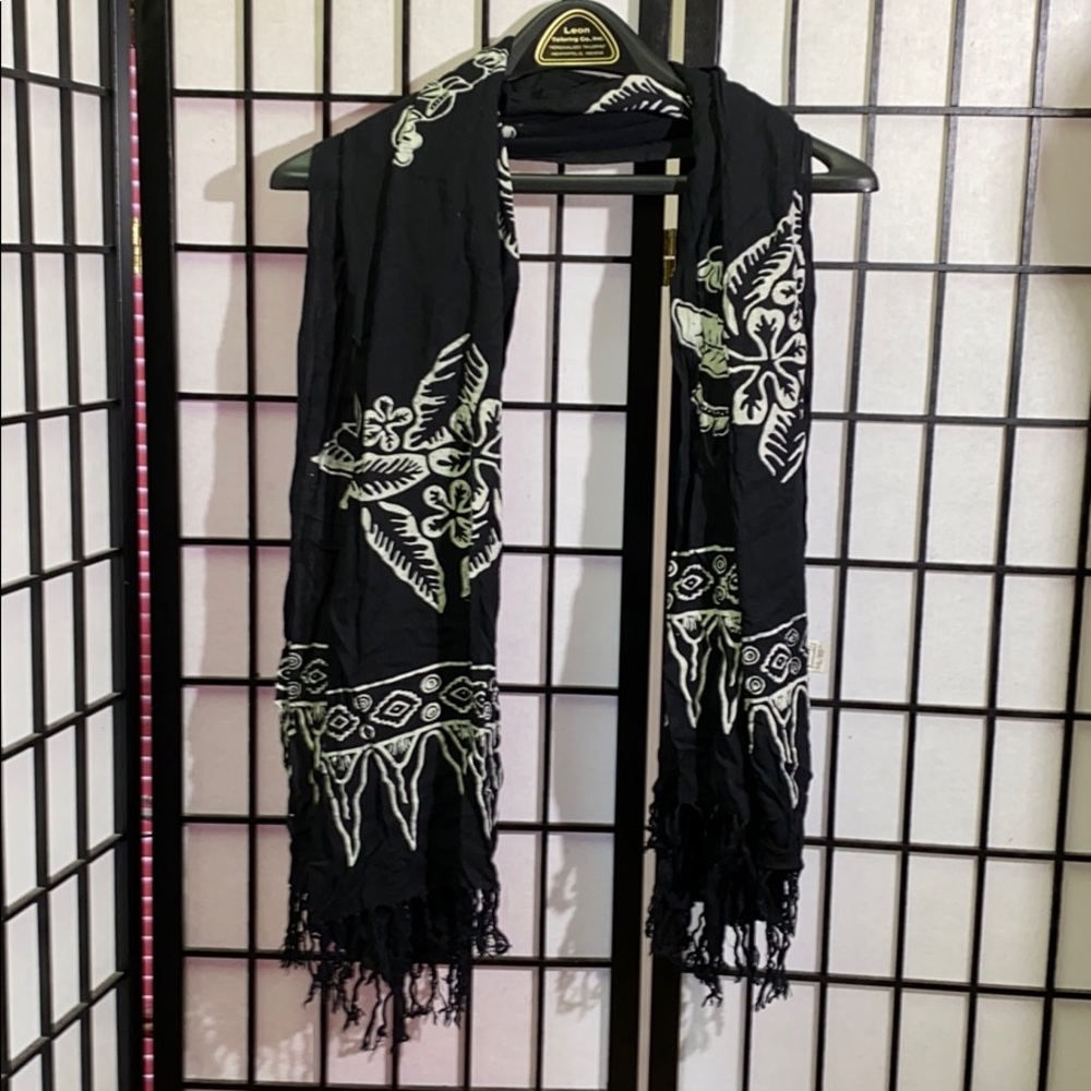 Kosi Bali Wrap/Scarf Abosolutely Beautiful